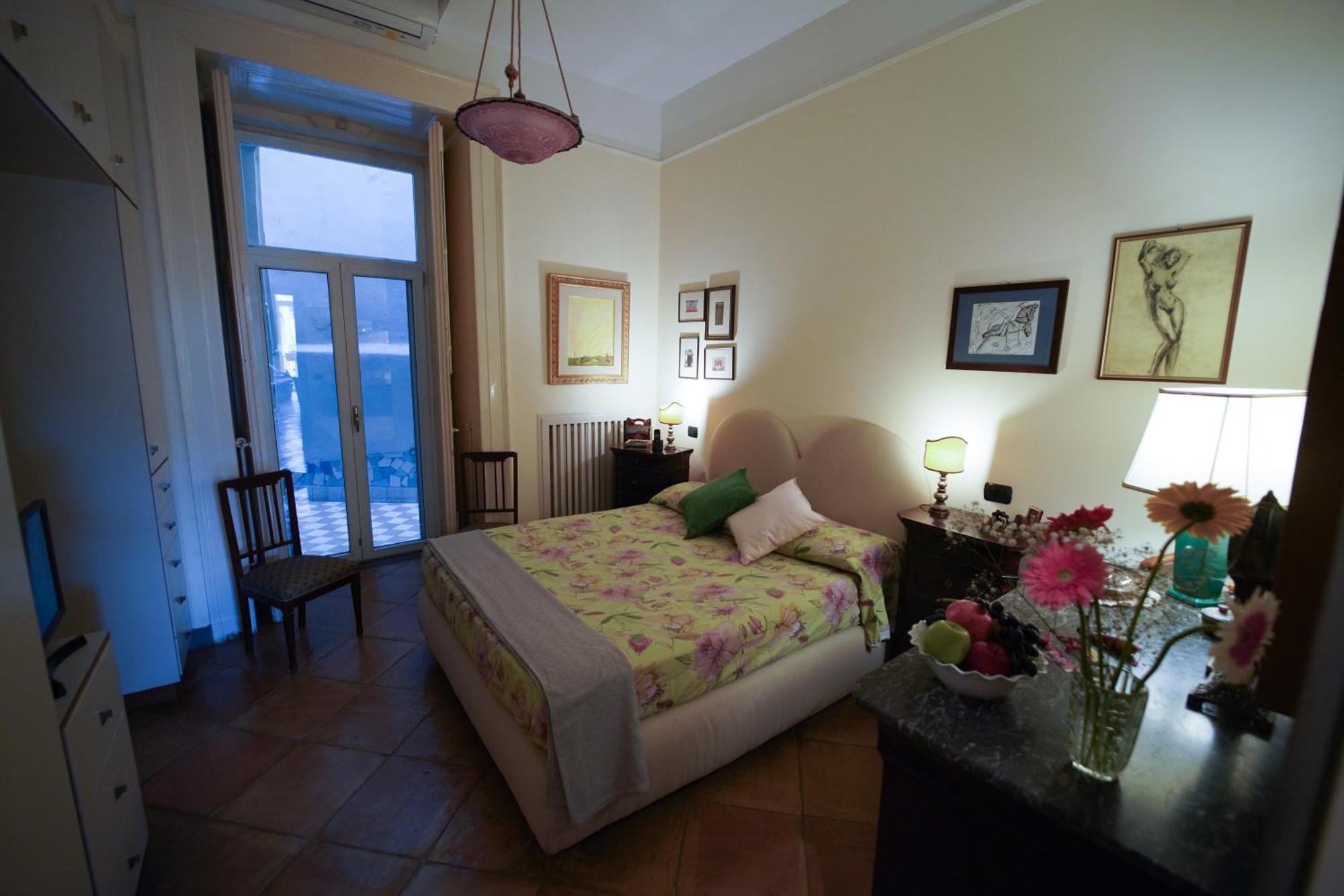 Residenza Suor Orsola Bed and Breakfast Neapel Exteriör bild